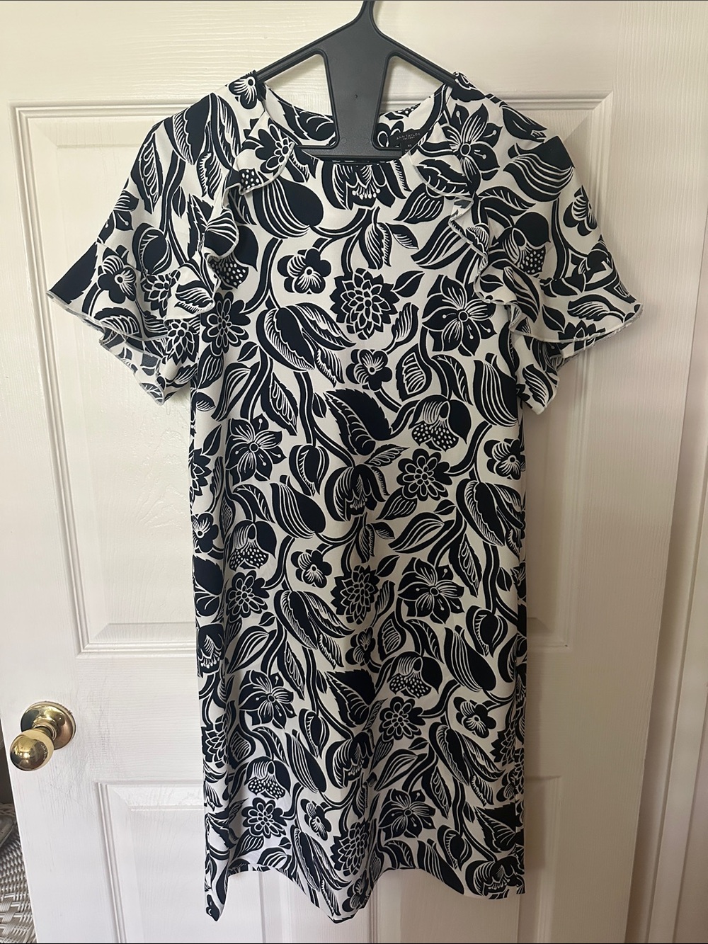 Ann Taylor Factory - Navy and White Floral Midi Dress
